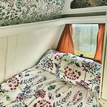 基尔根尼 Cosy Caravan At Carrigeen Glamping酒店 外观 照片
